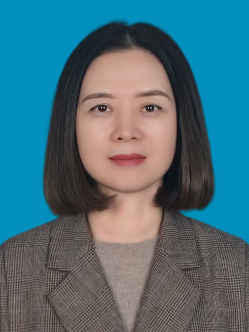 苏夏铃&emsp;C币钱包
副总督学（试用期一年）、人事处处长